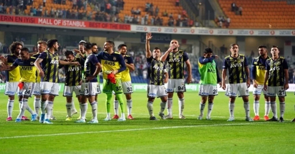 Kadıköy; Trabzonspor, Beşiktaş Ve Galatasaraya Karşı 47 Maçtır Düşmedi!