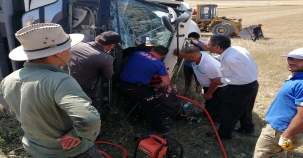 Karsta Beton Mikseri Devrildi: 1 Yaralı