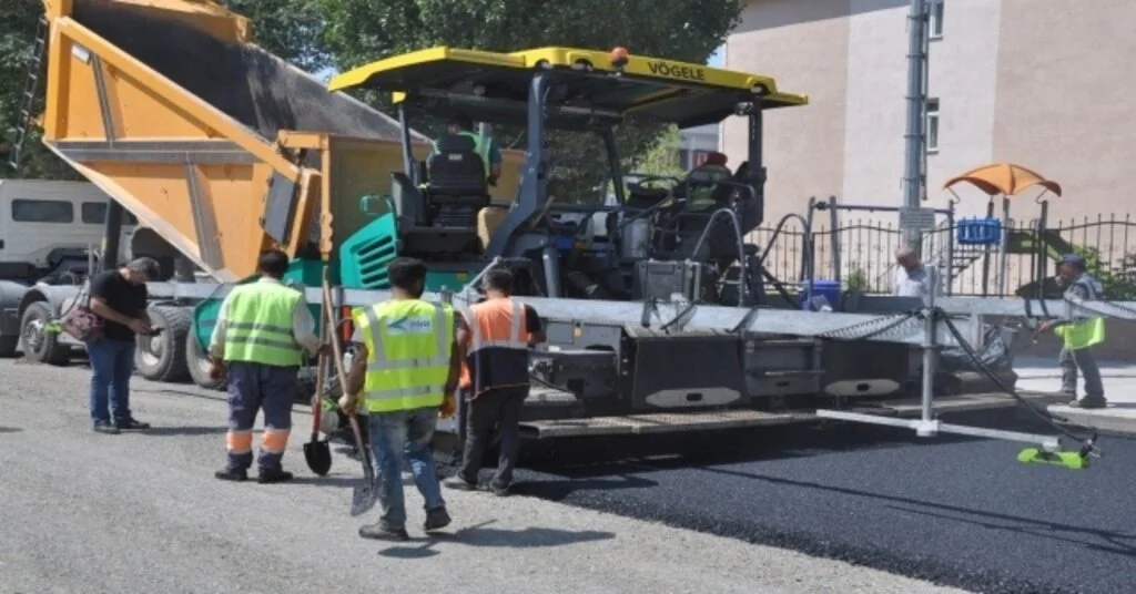 Karsta Karayolları Bölge Müdürlüğü Yolları Nakış Gibi İşliyor
