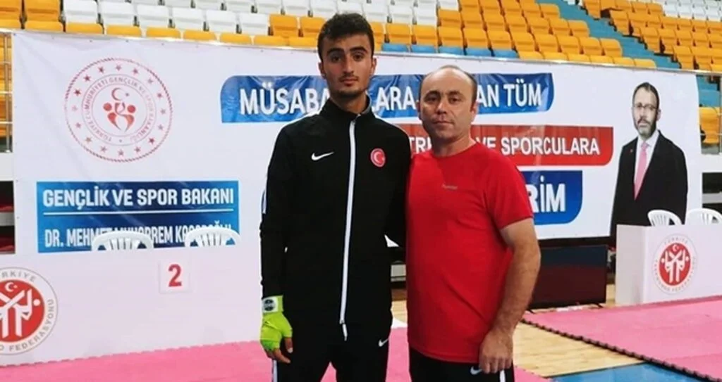 KAVAK'IN MİLLİ GURURU