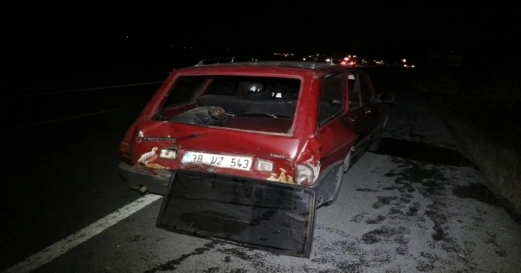 Kayseride İki Otomobil Çarpıştı: 10 Yaralı