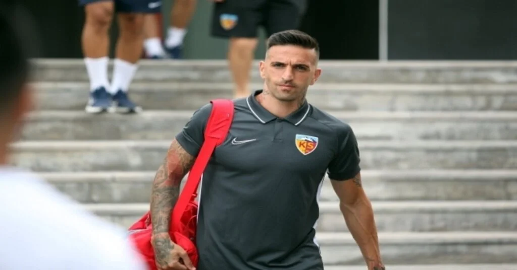Kayserispor, Ankaraya Gitti