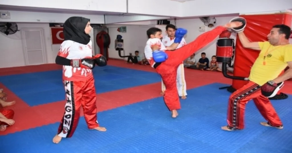 Kırıkkaledeki Kick Boksçular Uluslararası Turnuvalarda Türkiyeyi Temsil Edecek