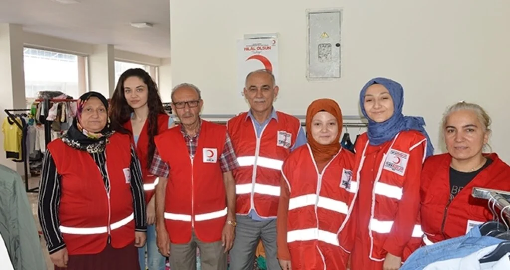 Kızılay'dan Hayır Çarşısı