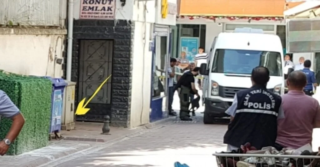 Kocaelide Emniyetin Arka Sokağında Lav Silahı Ve El Bombaları Bulundu