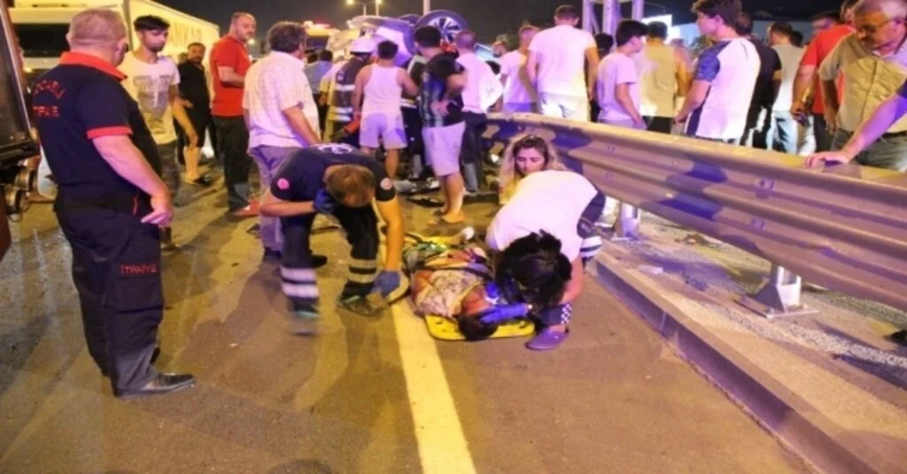 Kocaelide Meydana Gelen Kazada Ölü Ve Yaralıların Kimlikleri Belirlendi