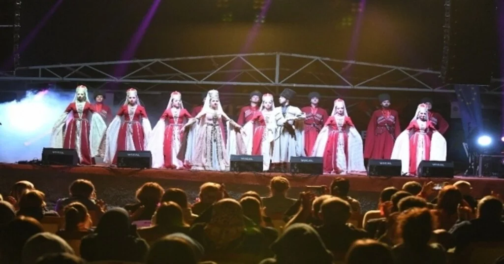 Kto Ab Bilgi Merkezinden Kültür Festivali