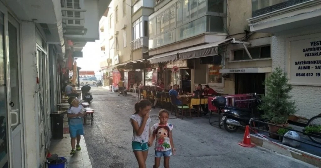 Kuşadası Açıklarında 4.4 Büyüklüğünde Bir Deprem  Daha