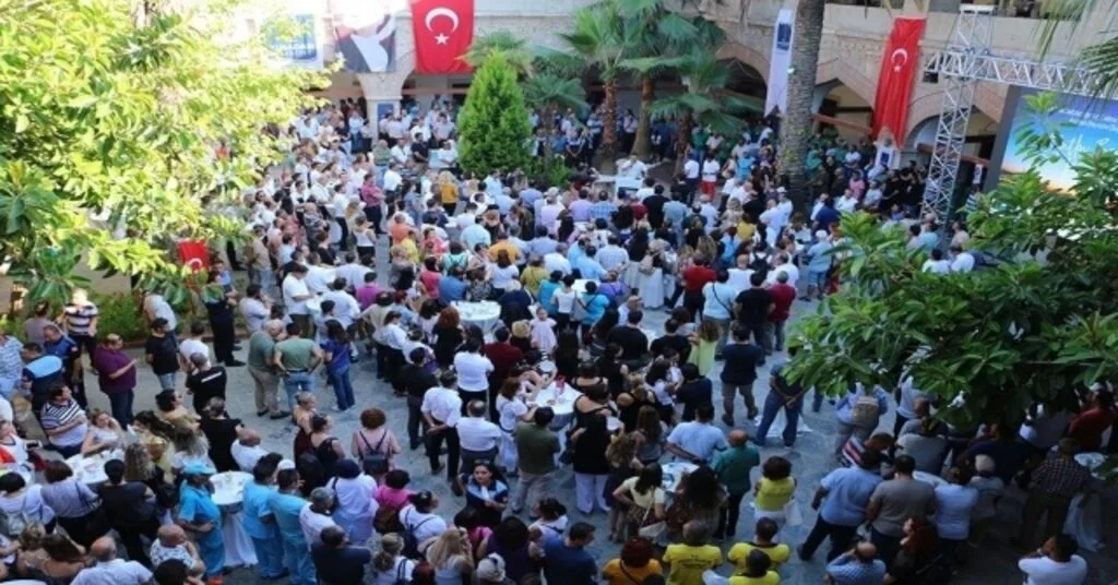 Kuşadası Belediyesinde Erken Bayramlaşma