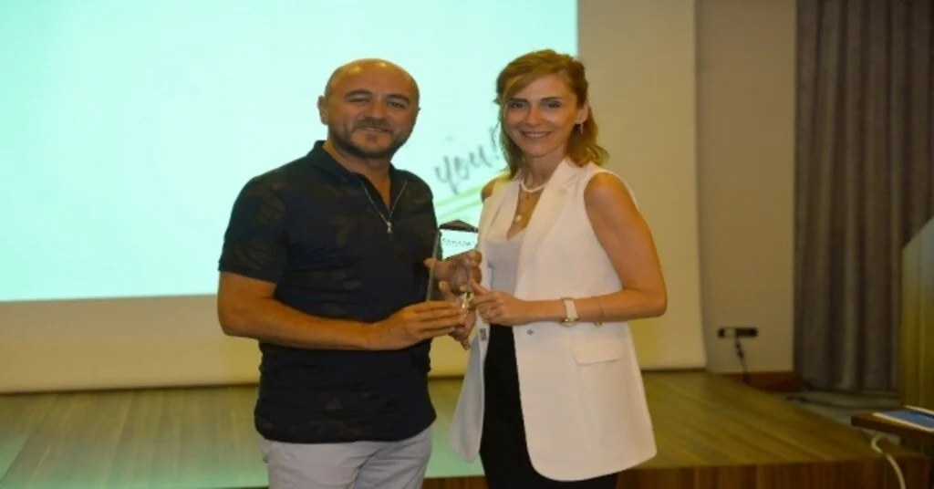 Kuşadasındaki Ramada Otelleri En İyi Ramada Ödülü Aldı
