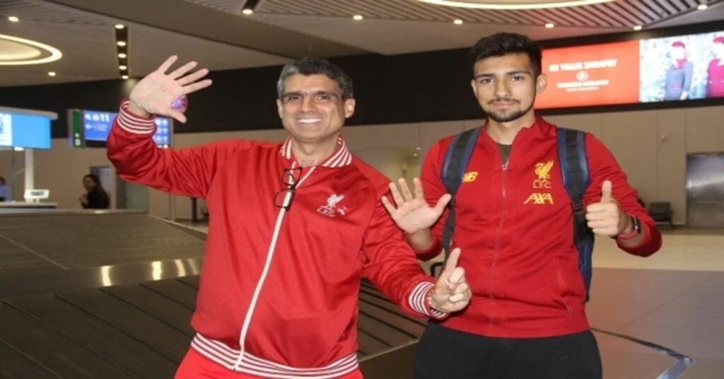 Liverpool Ve Chelsea Taraftarlarının İstanbula Gelişi Sürüyor