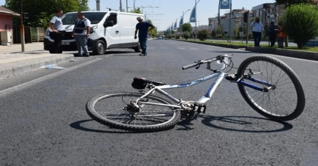 Malatyada Minibüsün Çarptığı Çocuk Yaralandı