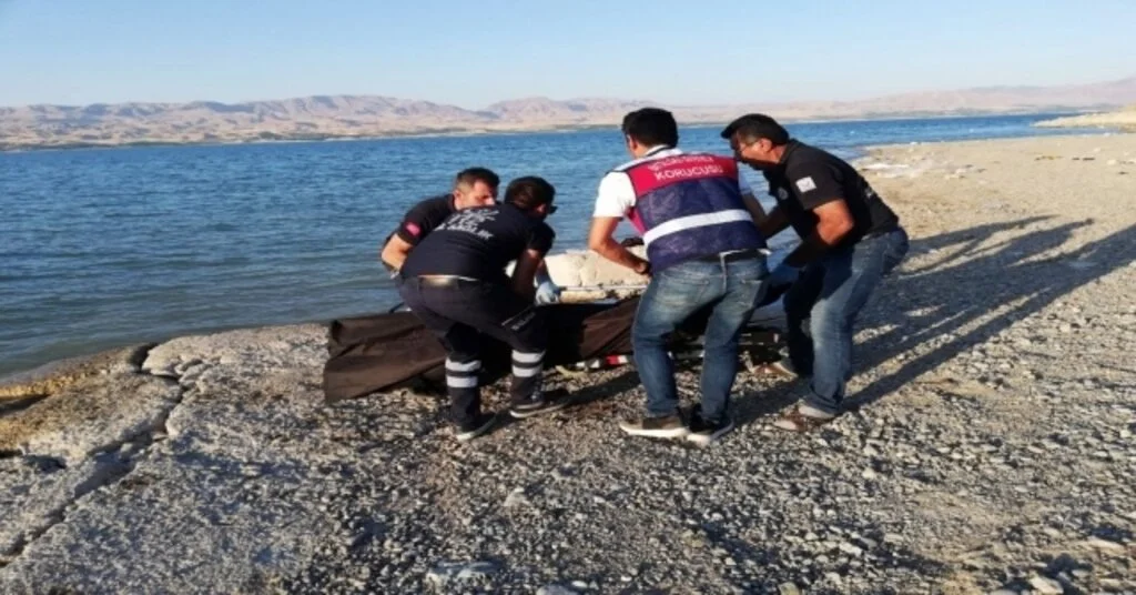 Malatyada Serinlemek İçin Baraja Giren Genç Boğuldu