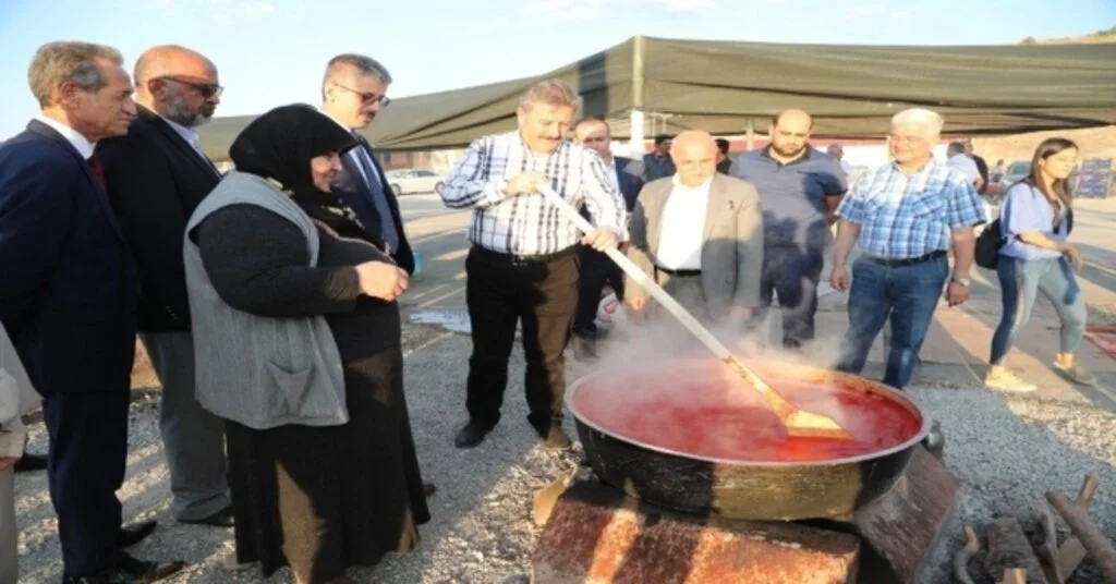 Melikgazide Salça Günleri Başlıyor