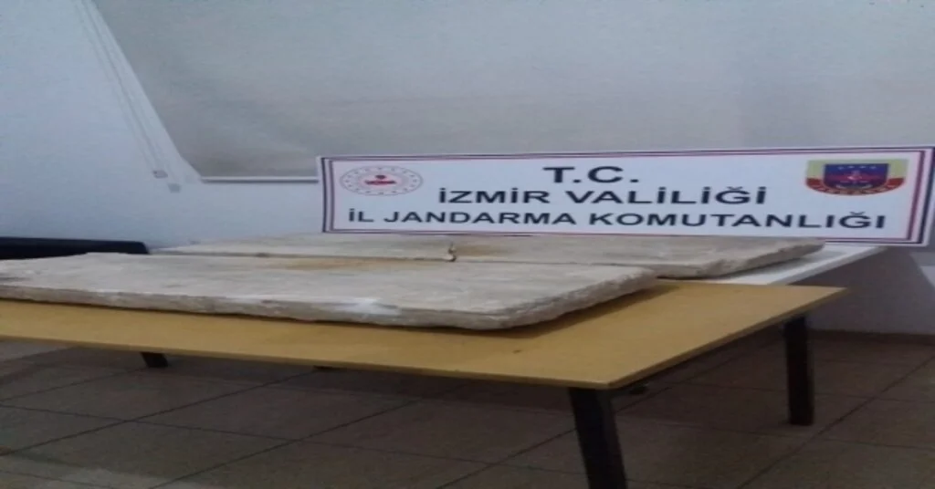 Menemende Tarihi Eser Kaçakçılarına Operasyon