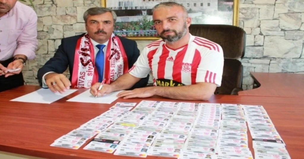 Muhtarlardan Sivasspora Destek