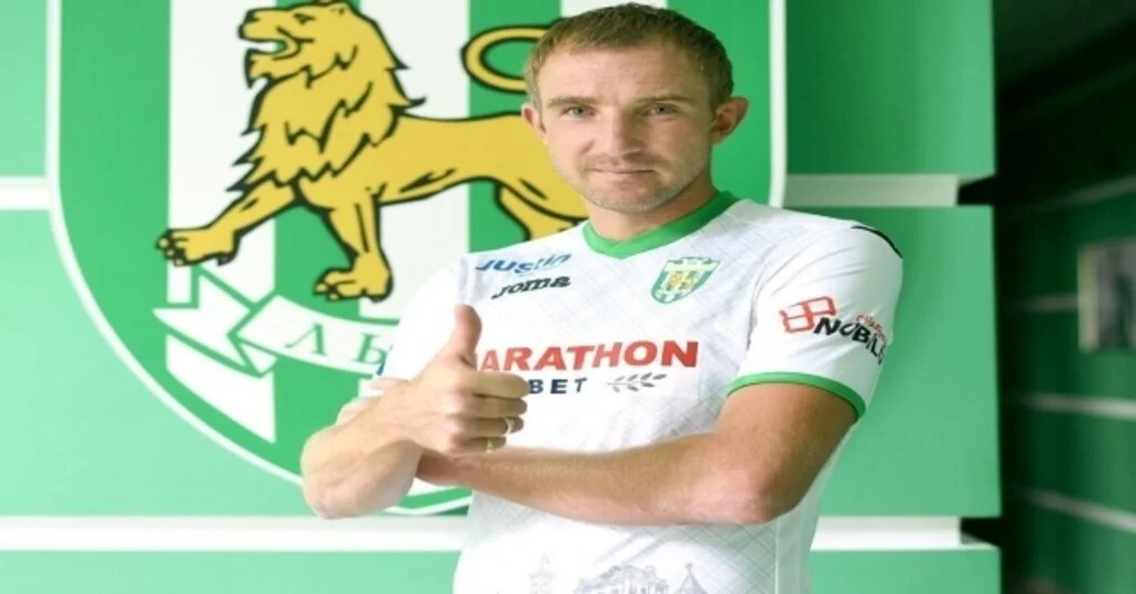 Oleksandr Kucher Ülkesine Döndü