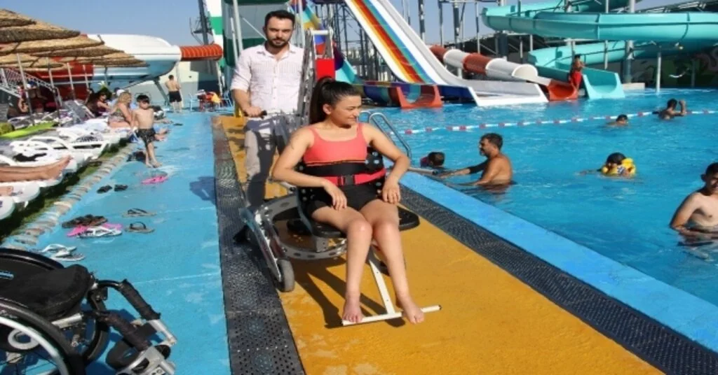 (Özel Haber) Babasıyla Sırt Sırta Verip Yerli Ve Milli Engelli Asansörü Yaptı