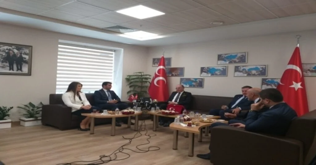 Partilerden Mhpye Kurban Bayramı Ziyareti