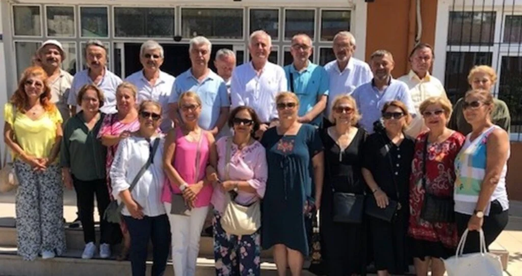 Perşembe Lisesi mezunları buluştu