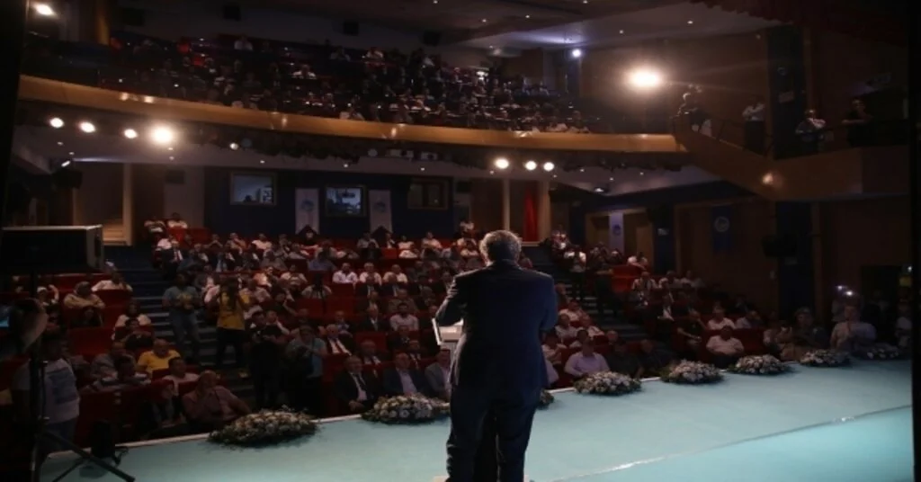 Sakarya Büyükşehirin Hizmet Kadrosu Tanıtıldı