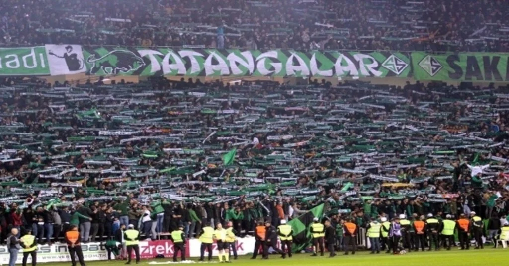 Sakaryaspor - Kocaelispor Maç Biletlerine Büyük İlgi