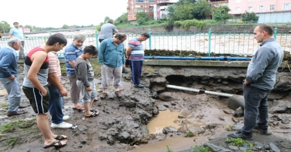 Salıpazarı Belediye Başkanı Akgül: 1 Ölü, 1 Kayıp Var