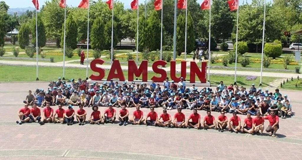 Samsun'da 30 bini aşkın kişi sporla buluştu