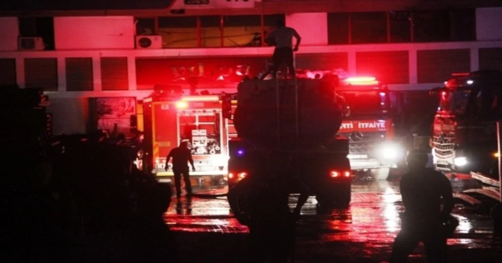 Şanlıurfadaki Yangın Kontrol Altına Alındı