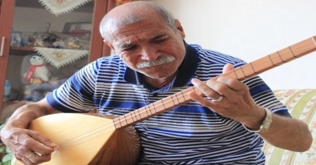 Saz Ve Söz Sanatçısı Ahmet Geniş Yaşamını Yitirdi