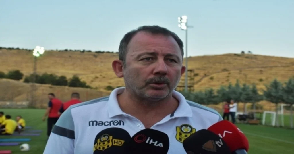 Sergen Yalçın: Hedefimiz Ligi İlk 8 İçinde Bitirmek