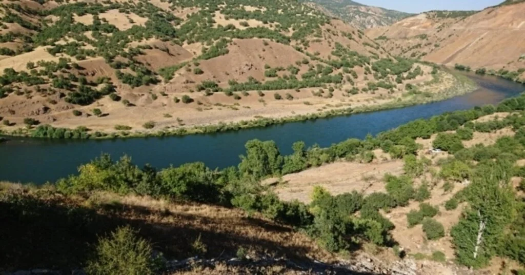 Serinlemek İçin Girdiği Nehirde Hayatını Kaybetti