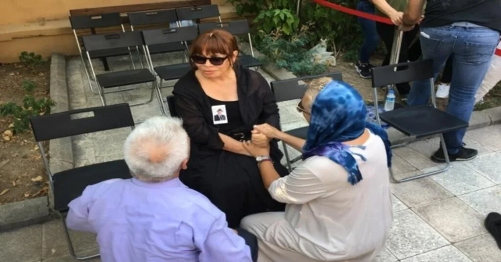 Sezen Aksunun Baba Acısı