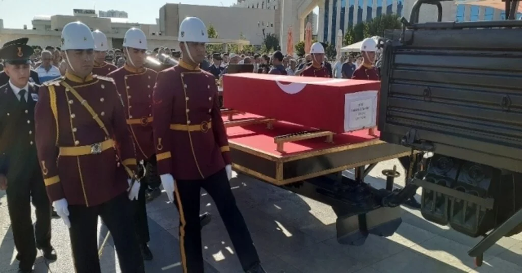 Şırnakta Şehit Olan Uzman Çavuş Son Yolculuğuna Uğurlandı