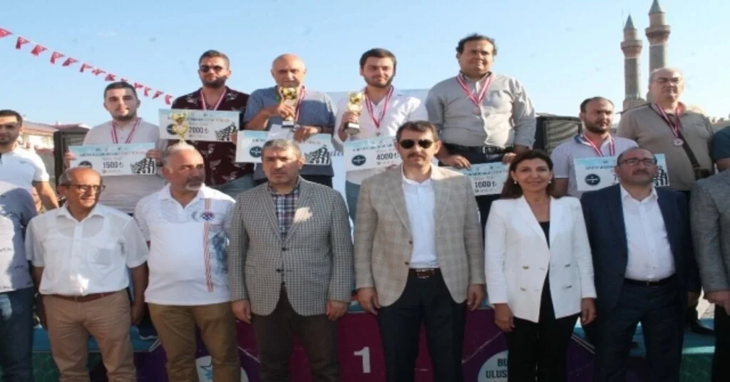 Sivasta Düzenlenen Uluslararası Açık Satranç Turnuvası Sona Erdi