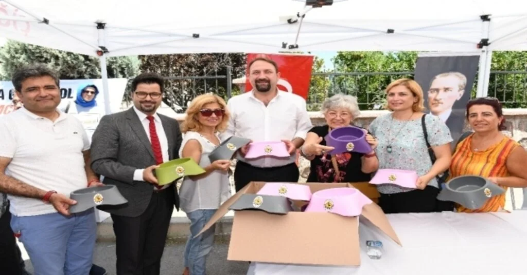 Sokak Hayvanlarının Su Kapları Çiğli Belediyesinden
