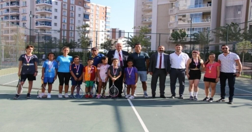 Sökede Tenis Turnuvası Heyecanı Başladı