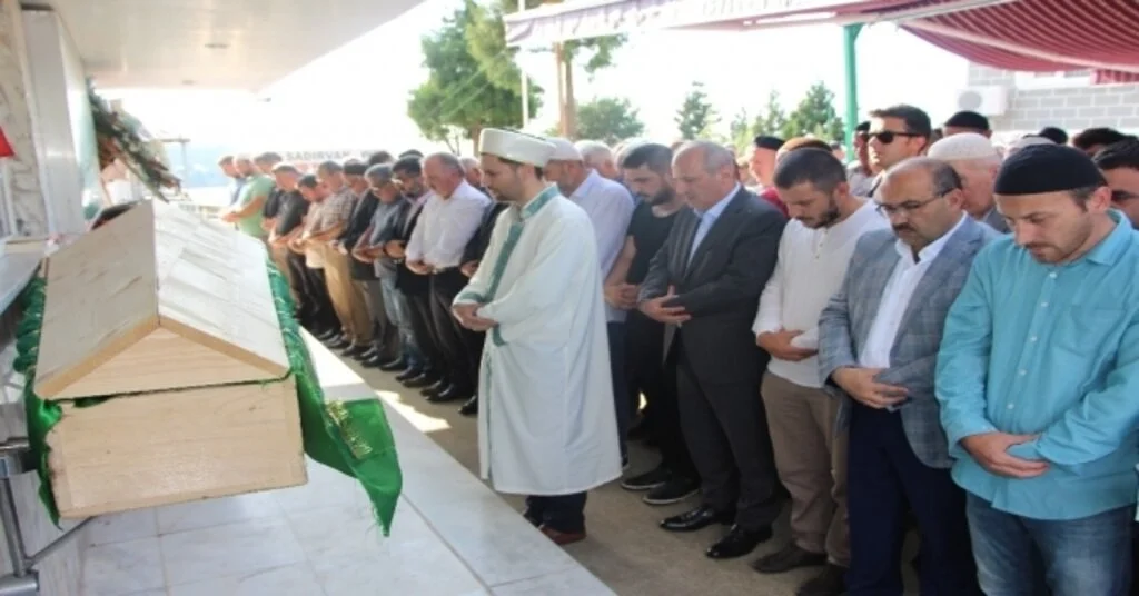 Süleyman Kuku Efendi Son Yolculuğuna Uğurlandı