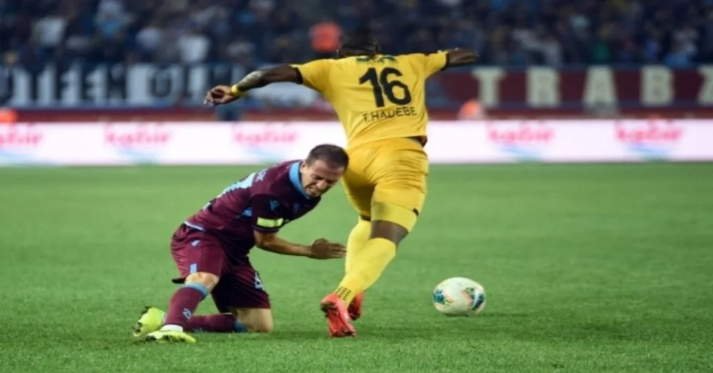 Süper Lig: Trabzonspor: 2 - Yeni Malatyaspor: 1 (Maç Sonucu)
