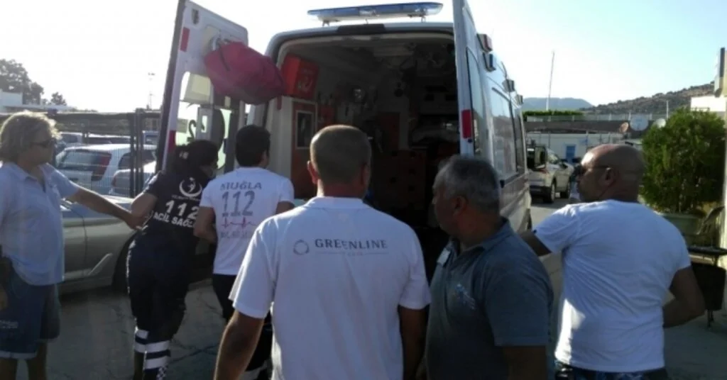 Sürat Teknesinin Çarptığı Kadın Ağır Yaralandı: Ünlü Oyuncunun Oğlu Gözaltına Alındı