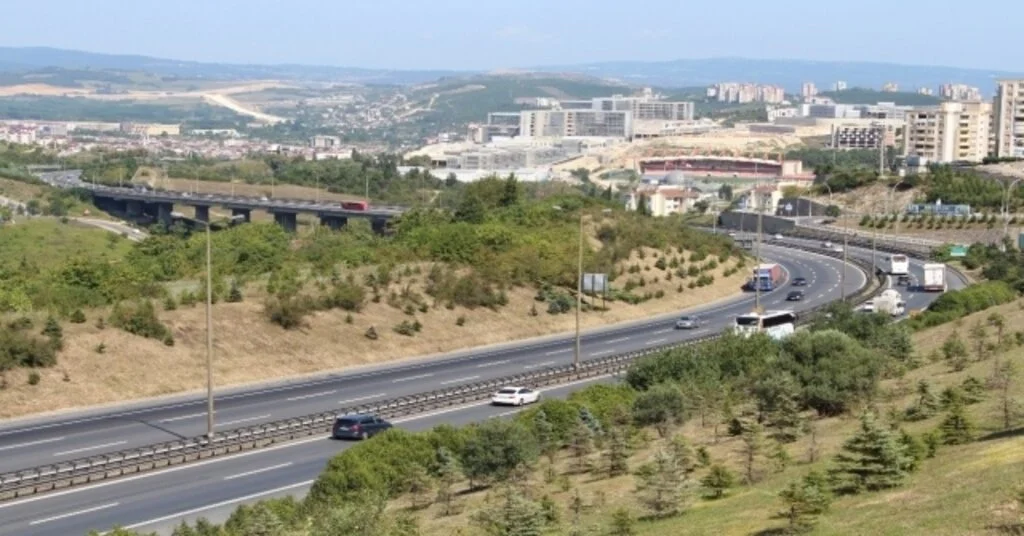 Tem Otoyolundaki Bayram Trafiği Normale Döndü