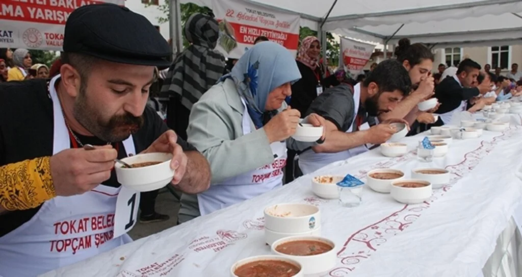 Topçam Şenlikleri, renkli  görüntülere sahne oldu