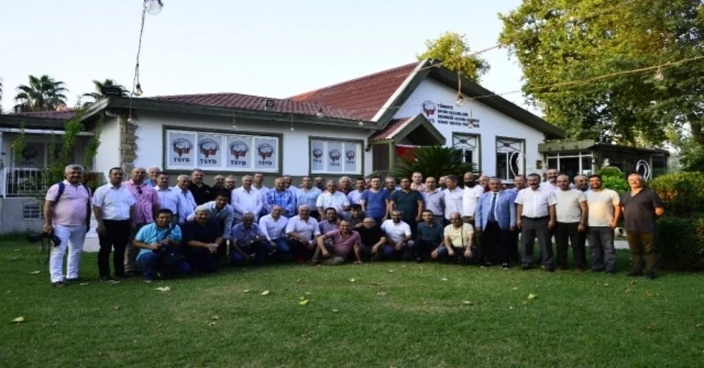 Tsyd Adana Şubesinden Futbolda Değişen Oyun Kuralları Semineri