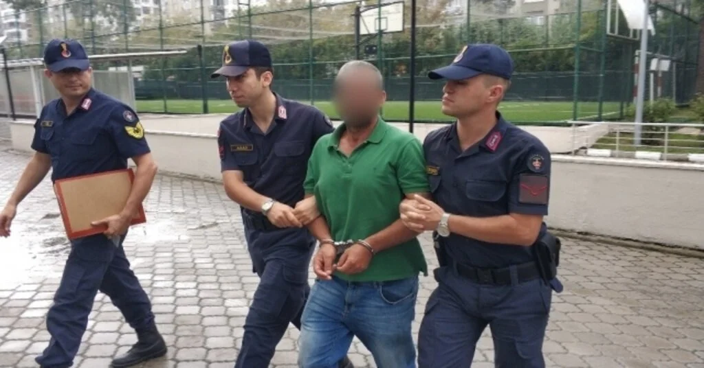 Tüfekle Kol Saati Gasbı İddiası