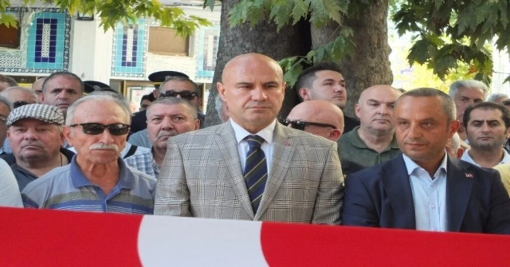 Turhan Çömez 12 Yıl Sonra Baba Ocağı Bandırmada