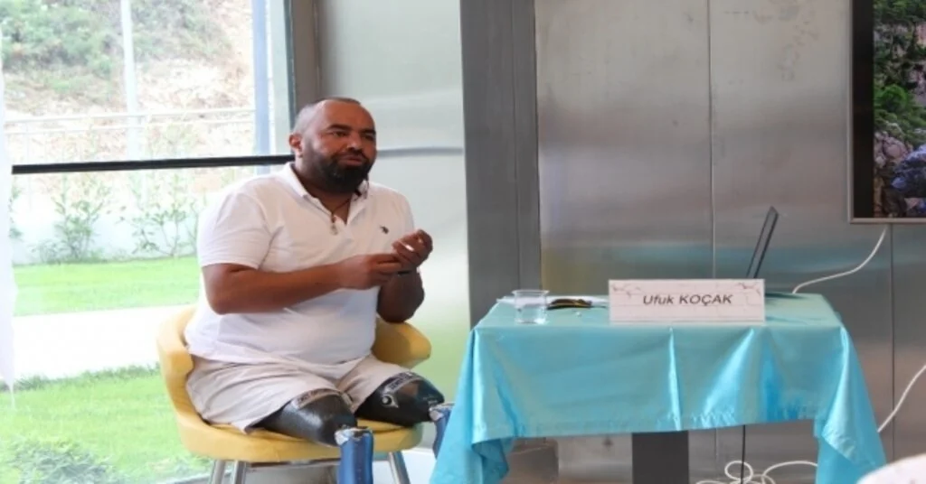 Ufuk Koçak: “İnsan Olduğumuzu 1999 Yılında Hatırladık”