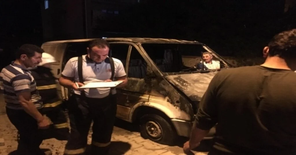 Ulaşta Araç Yangını