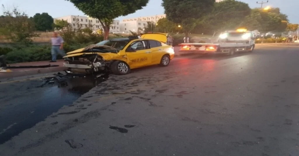Ürgüpte Trafik Kazası: 2 Yaralı