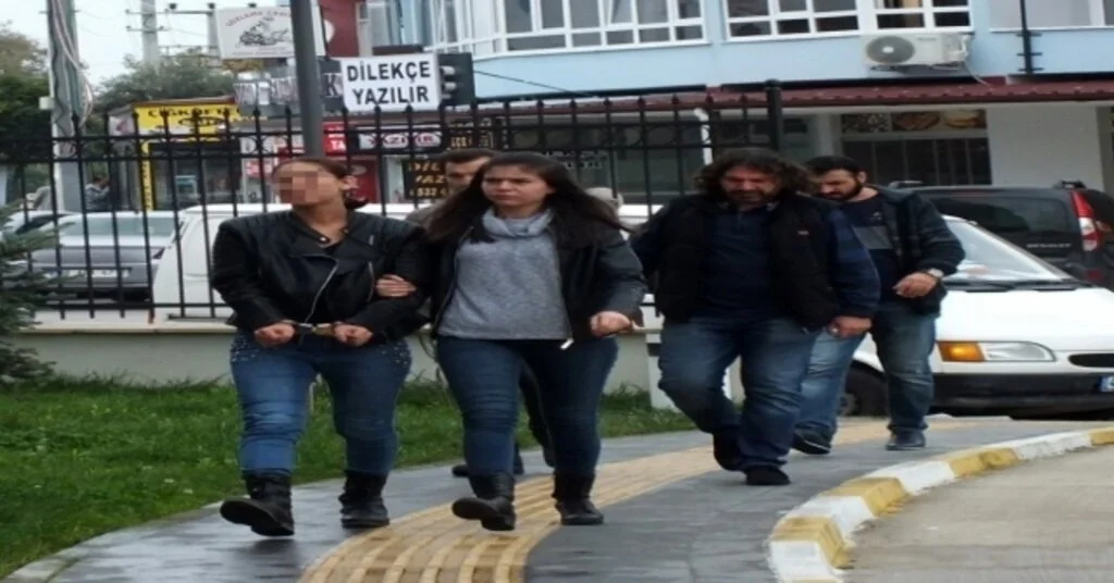 Üvey Babasını Taciz İddiasıyla Öldüren Kadının Kızından Şok Sözler