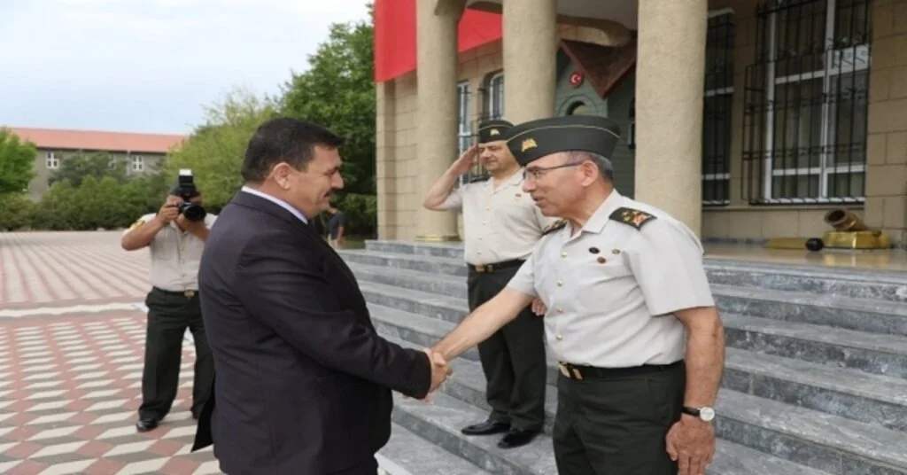 Vali Arslantaş Ve Başkan Aksundan Öngaya Hayırlı Olsun Ziyareti